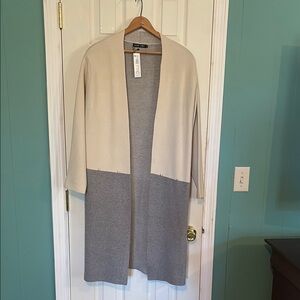 Chic Cream and Gray Cardigan Sweater Lightweight Knit